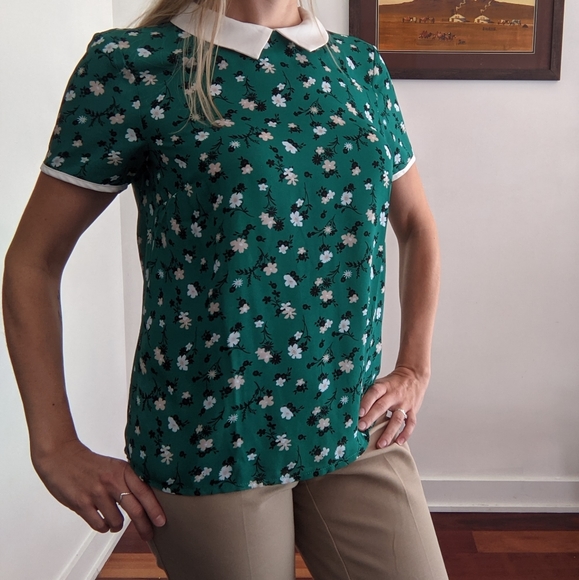 Cute floral short sleeve Twik shirt - Picture 4 of 6